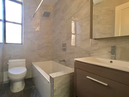 Rented by Bohemia Realty Group | media 16
