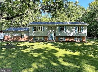 154 Canal Rd, Falling Waters, WV 25419