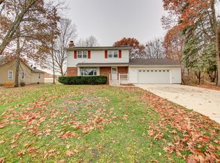 2203 4th Ave, Sterling, IL 61081