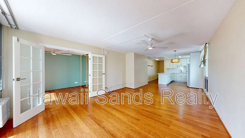 3 bed, 2.0 bath, 1130 sqft, $3,800 — Photo 1