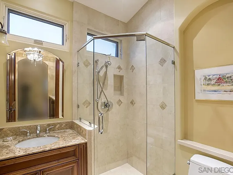 1150 Pine St — Photo 32