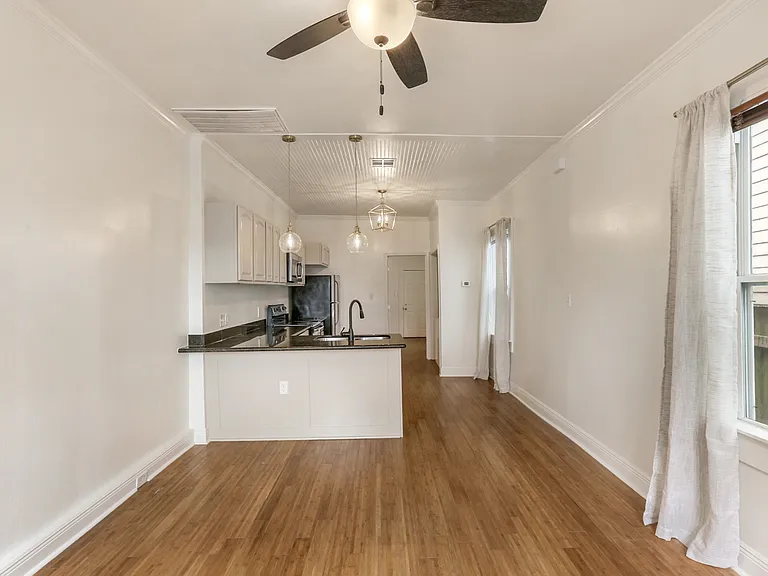 517 General Taylor St #1 — Photo 5