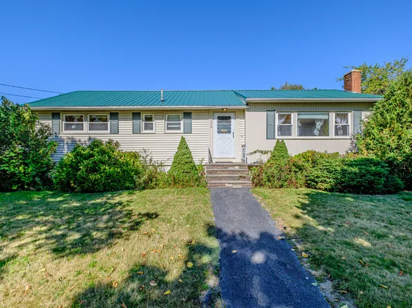 170 Wayside Road, Portland, ME 04102