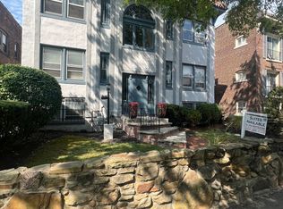 2777 Hampshire Rd APT 101, Cleveland, OH