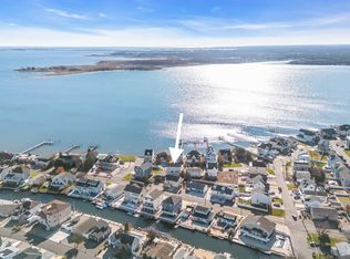 80 Bay Breeze Dr, Toms River, NJ 08753