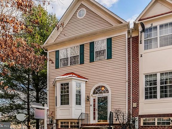 2nd image of 4324 Pinefield Ct
