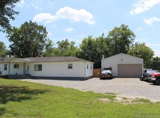 212 E County Line Rd, Underwood, IN 47177