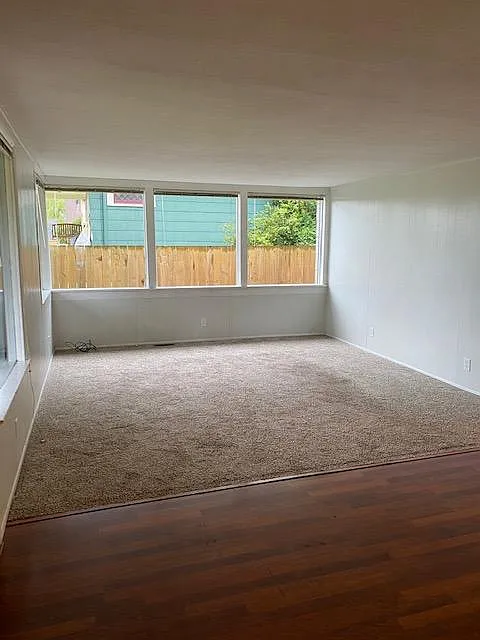 1444 Humboldt St — Photo 4