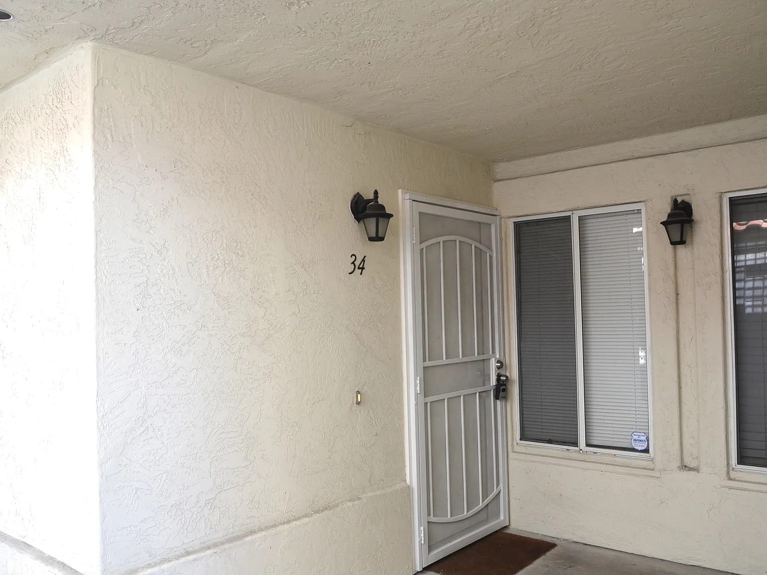 2 bed, 942 sqft, $2,900 — Photo 3