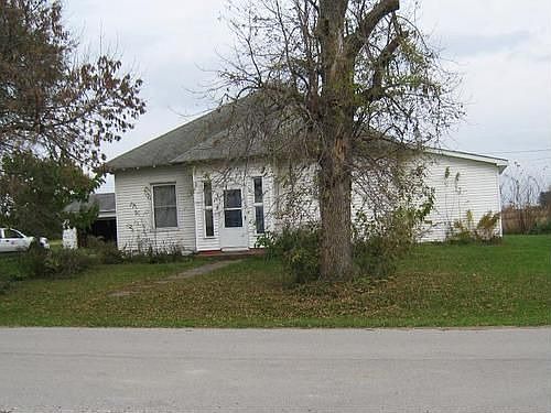 1st image of 402 N Pine St