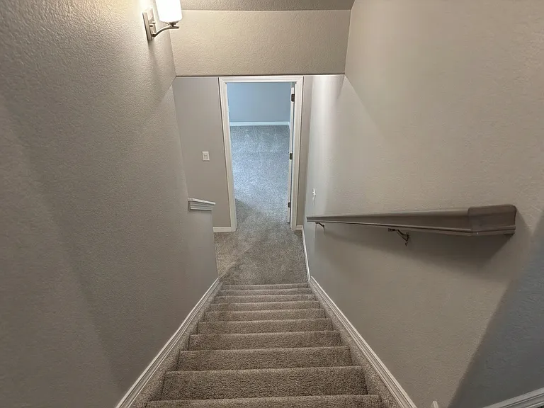 9377 Mayflower Gulch Way — Photo 16