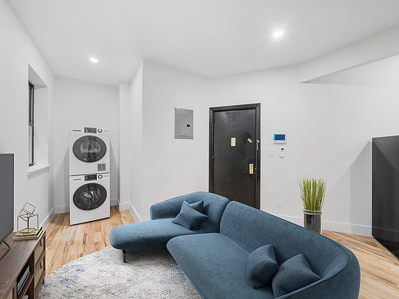 2nd image of 312 Manhattan Ave APT 5C