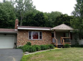 300 Schodack Dr, Castleton, NY 12033