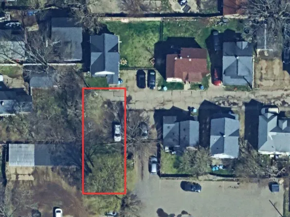 823 Normal Ct, Kalamazoo, MI 49007