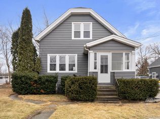 3727 E Ryan Rd, Oak Creek, WI 53154