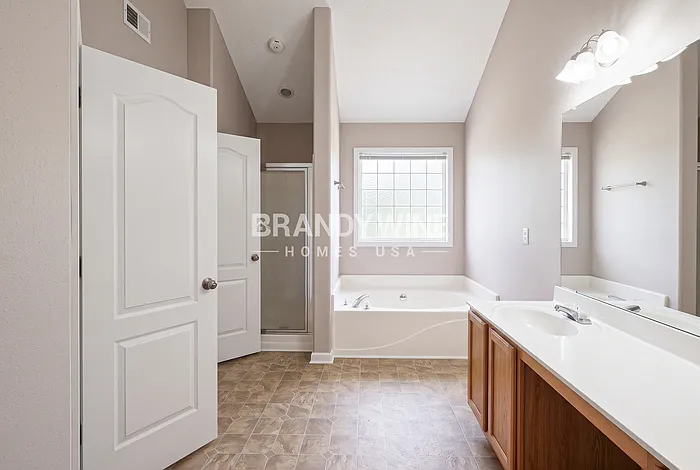 725 Terrace Trl — Photo 15