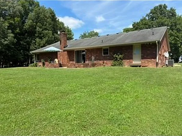 2864 So Co Rd #650, Greencastle, IN 46135