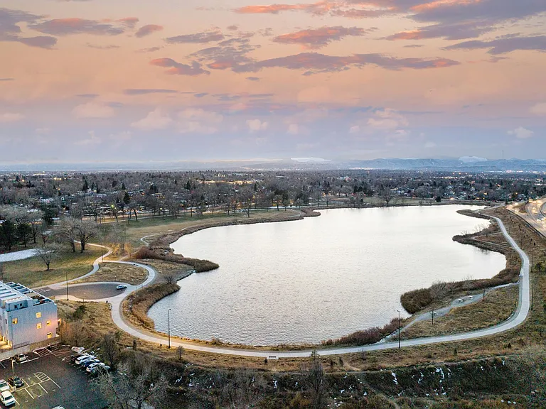 The Rocky Mountain Lake trail is a 1 mile loop that can be done in under 30 minutes for the average walker. Dogs & people alike choose this as the setting for their mornings in the Mile High City. Great for fishing, kayaking, paddle boarding, etc.