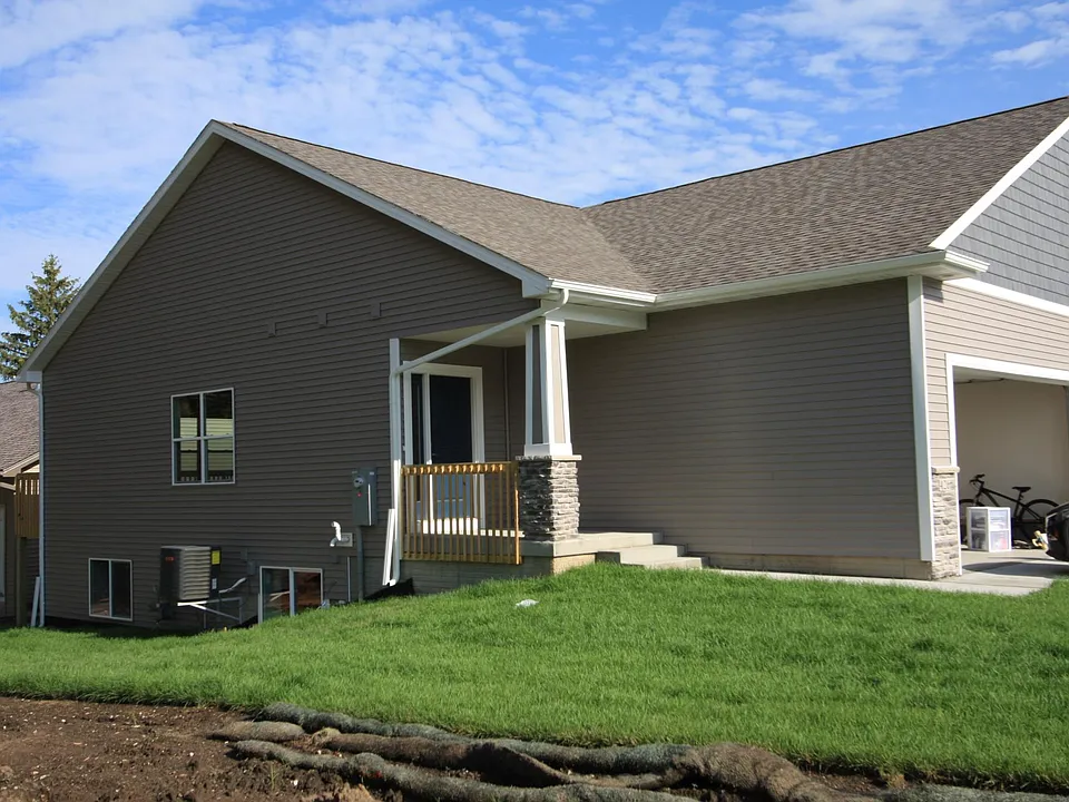 426 Sunflower Dr