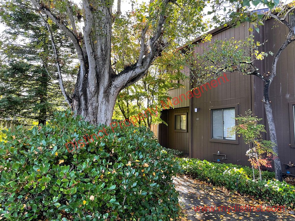 1st image of 101 Shelter Lagoon Dr