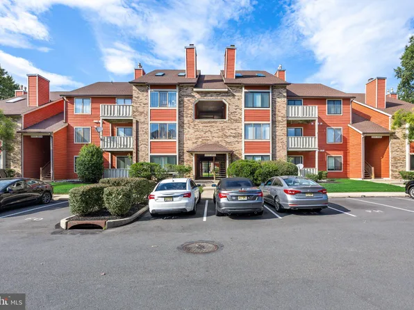 2618 Auburn Ct #A, Mount Laurel, NJ 08054