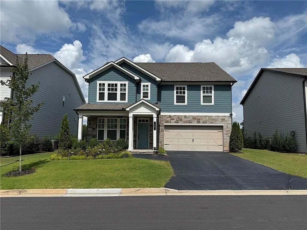 5 bed, 2924 sqft, $2,950 — Photo 1
