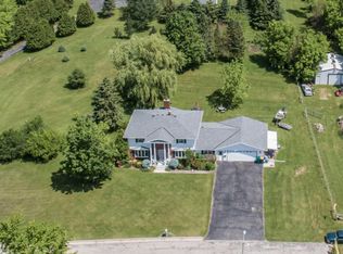 403 E Pleasant St, Iron Ridge, WI 53035