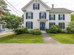 1 High St APT 5, Camden, ME 04843