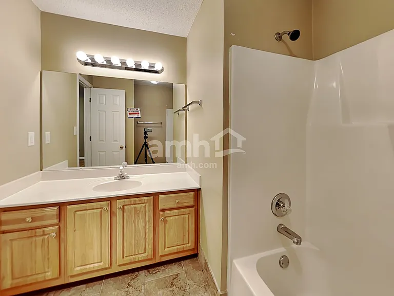 728 Kavkaz St — Photo 14