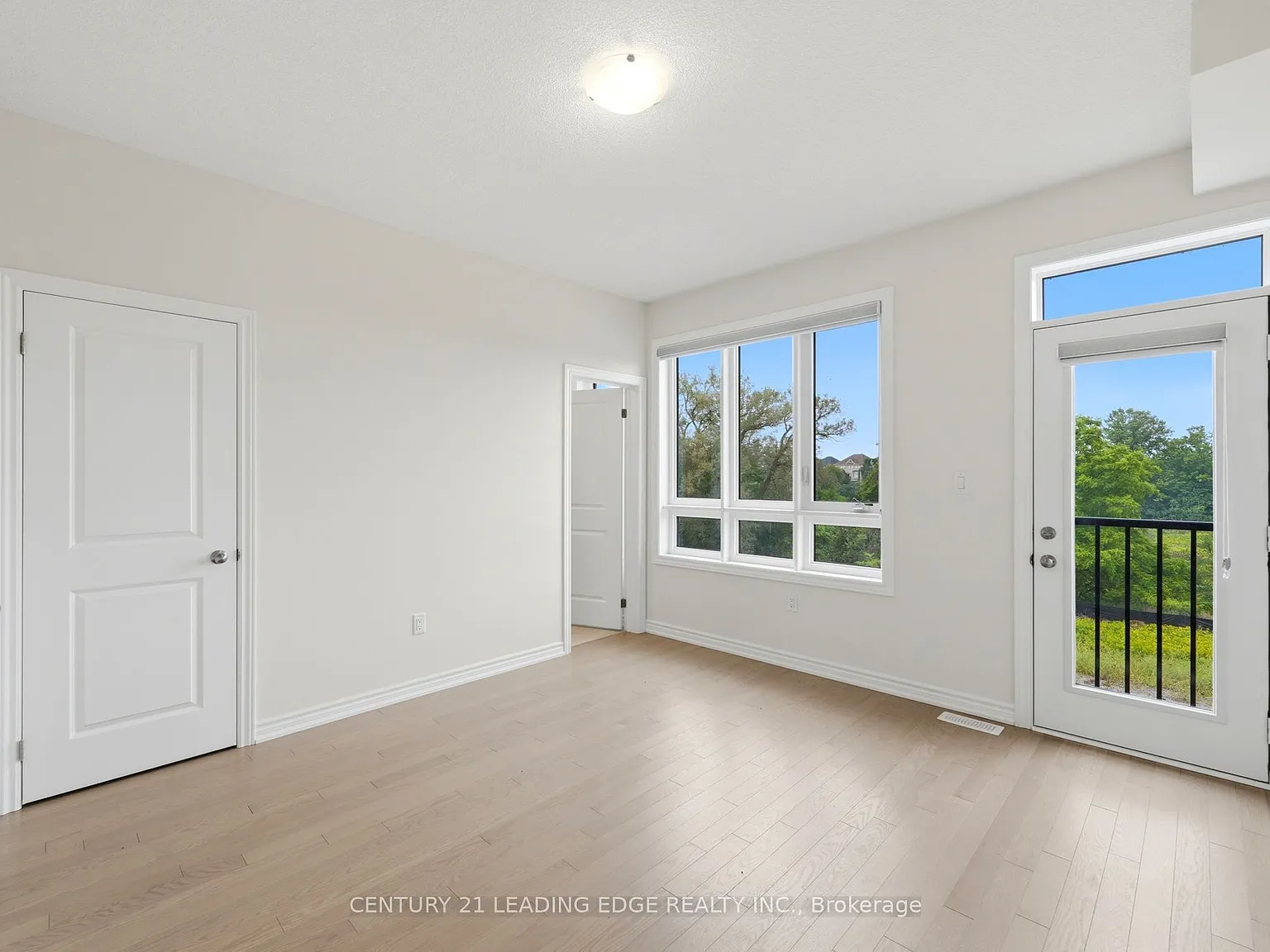 5 bed, $3,500 — Photo 4