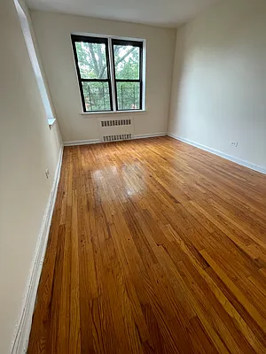 Rented by Dwell Residential Inc | media 28