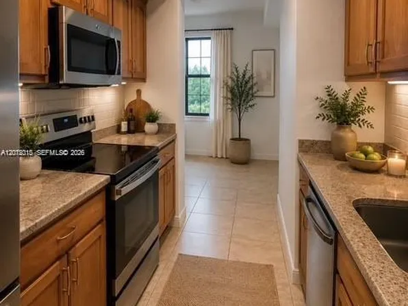 4242 NW 2nd St, Miami, FL