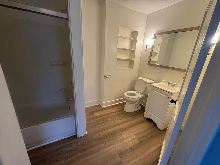 Bathroom with tub