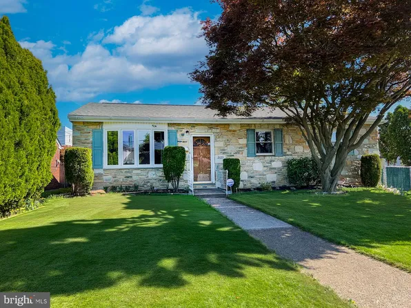 2125 Lott Ave, Philadelphia, PA 19115