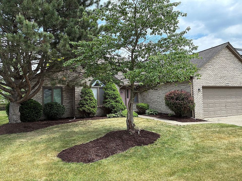 1st image of 49316 Deerfield Park N