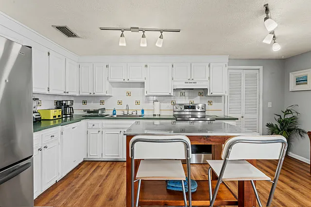 3640 W Anderson Ave — Photo 9