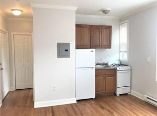 1 Maple St APT 20, Malden, MA 02148