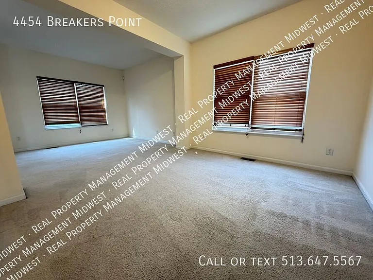 4454 Breakers Point — Photo 8