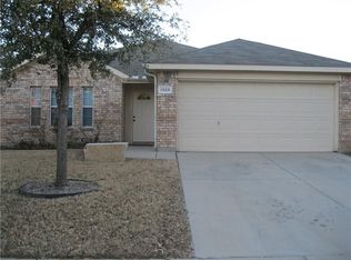 1328 Cattle Crossing Dr, Fort Worth, TX 76131