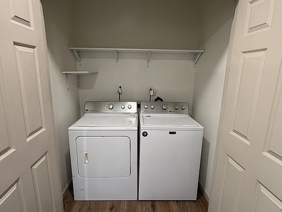 5th image of 243 E 18th Ave