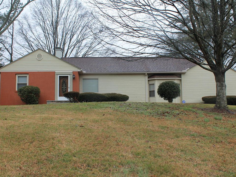 1st image of 213 S Chilhowee Dr