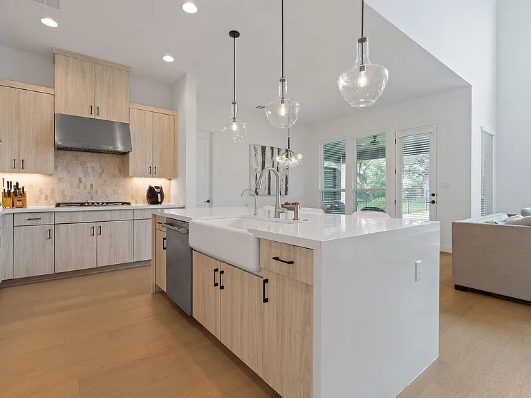 309 Pear Tree Ln — Photo 15