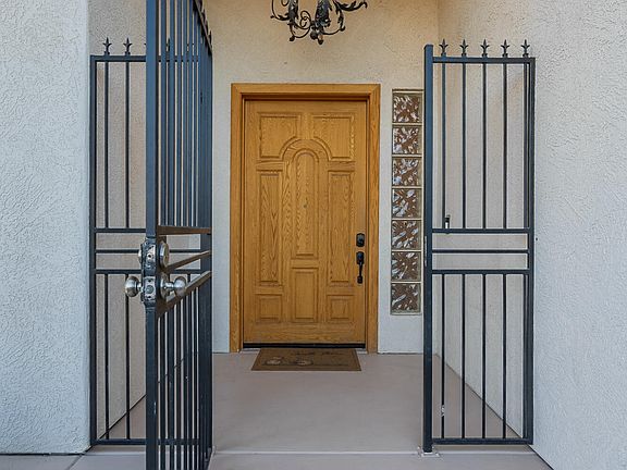 4th image of 2741 E CLAIRE Drive