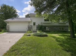 12186 Unity St NW, Coon Rapids, MN 55448