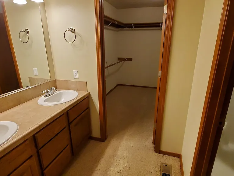 3039 W Bayberry Ct — Photo 17