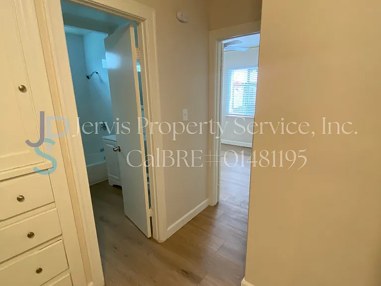5150 Clara St — Photo 10