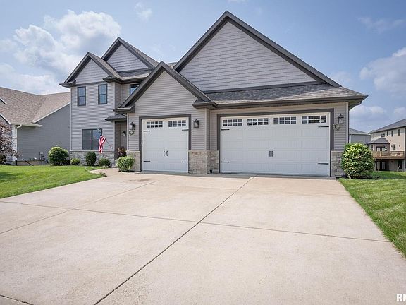 3rd image of 5538 Willmeyer Dr