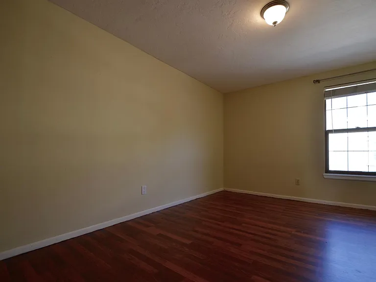 3rd bedroom.
