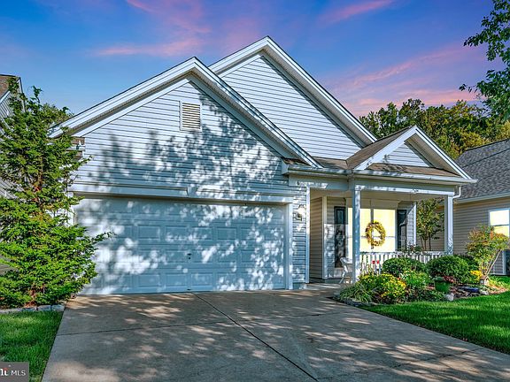 2nd image of 6 Harborton Ln