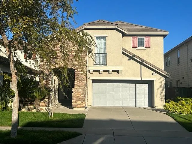2764 Rogue River Cir